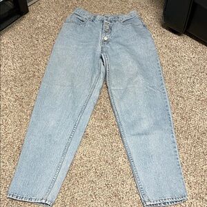 Vintage 80s Light Blue High-Waisted wide leg button fly Jeans
